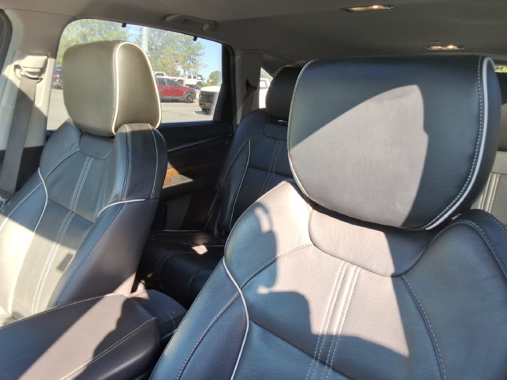 Used 2020 Acura MDX w/ Advance Package AWD/4WD image 24