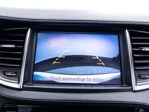 Used 2019 INFINITI QX50 Luxe w/ Cargo Package FWD image 9
