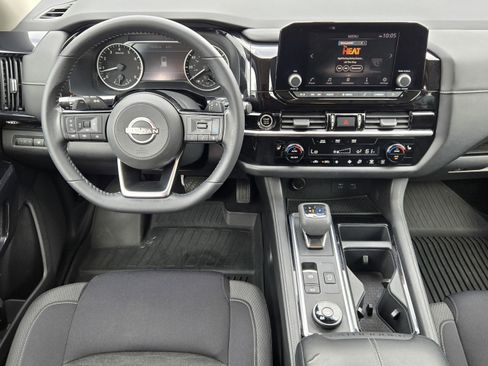 Used 2022 Nissan Pathfinder SV w/ SV Premium Package AWD/4WD image 23