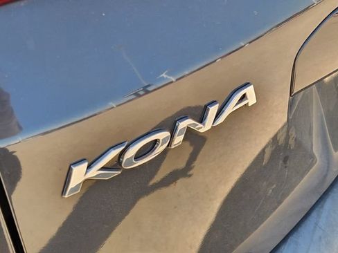 Used 2023 Hyundai Kona SE w/ Cargo Package AWD/4WD image 9