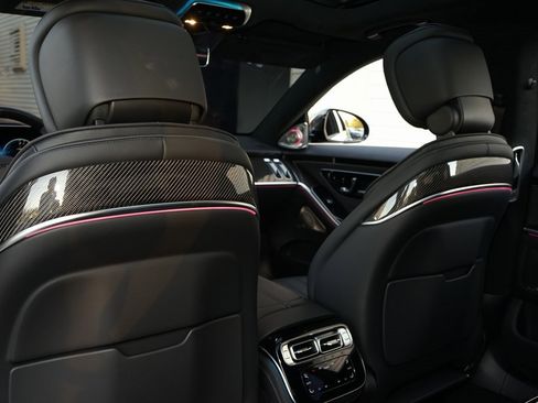 Used 2024 Mercedes-Benz S 63 AMG S image 31