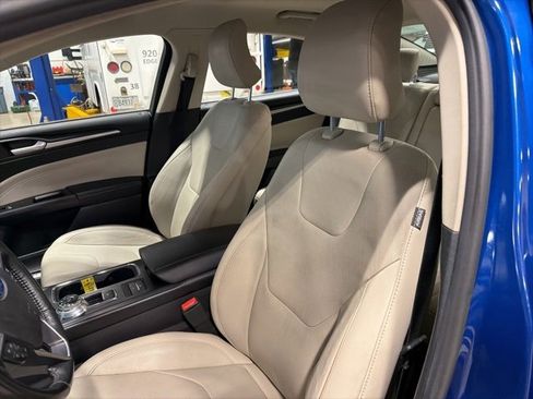 Certified 2017 Ford Fusion Energi Titanium image 14