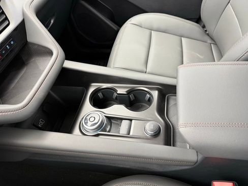 New 2026 Ford Explorer Active w/ Active Comfort Package image 35