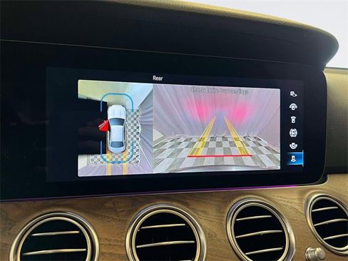 Certified 2023 Mercedes-Benz E 350 4MATIC Sedan image 30