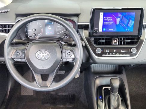 Used 2024 Toyota Corolla LE FWD image 28