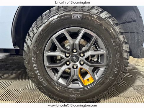 Used 2025 Ford Expedition Tremor AWD/4WD image 36