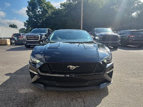 Used 2022 Ford Mustang GT Premium w/ Equipment Group 401A RWD image 8
