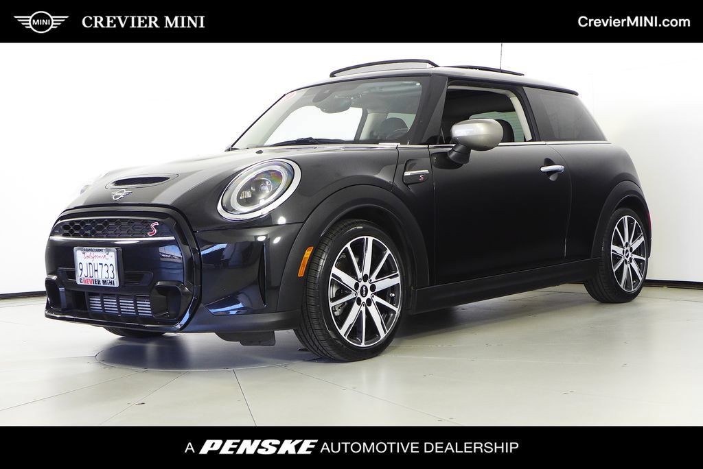 Used 2024 MINI Cooper S FWD image 1