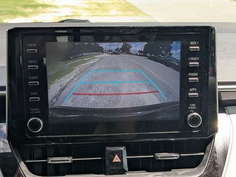 Used 2020 Toyota Corolla SE FWD image 21