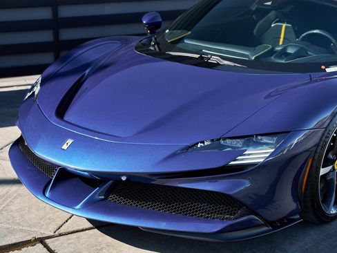 Used 2023 Ferrari SF90 Stradale image 6