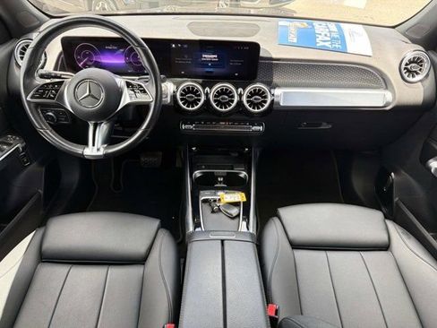 Used 2024 Mercedes-Benz EQB 250+ image 20