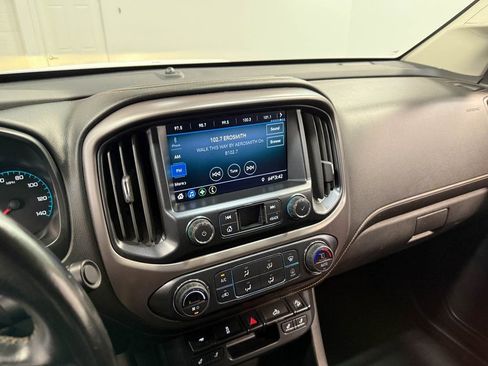 Used 2021 GMC Canyon AT4 image 78