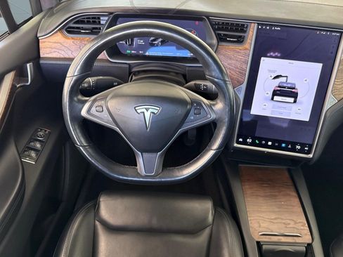 Used 2021 Tesla Model X Long Range AWD/4WD image 26