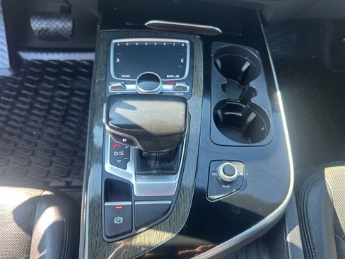 Used 2017 Audi Q7 3.0T Prestige AWD/4WD image 20