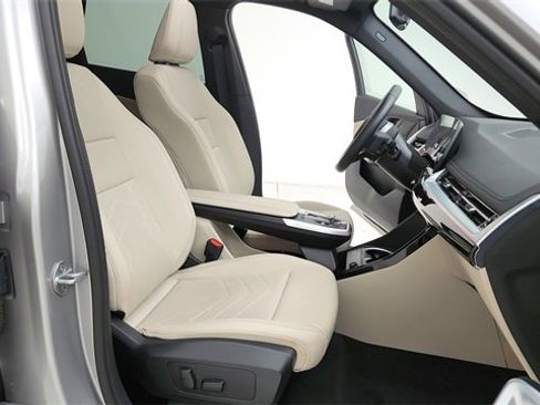 Used 2025 BMW X1 xDrive28i image 29