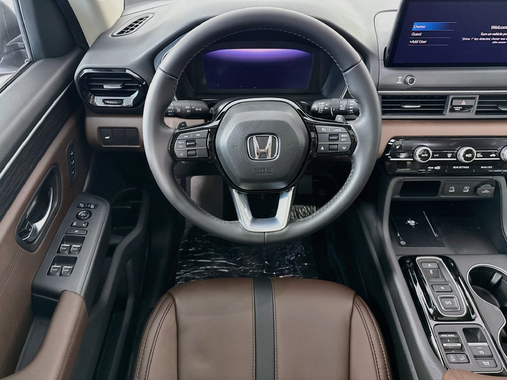 New 2026 Honda Pilot Touring image 10