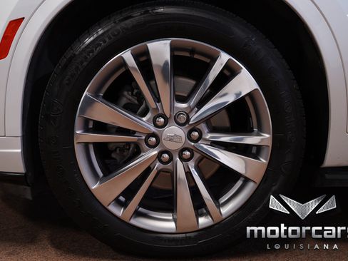 Used 2023 Cadillac XT6 Premium Luxury FWD image 19