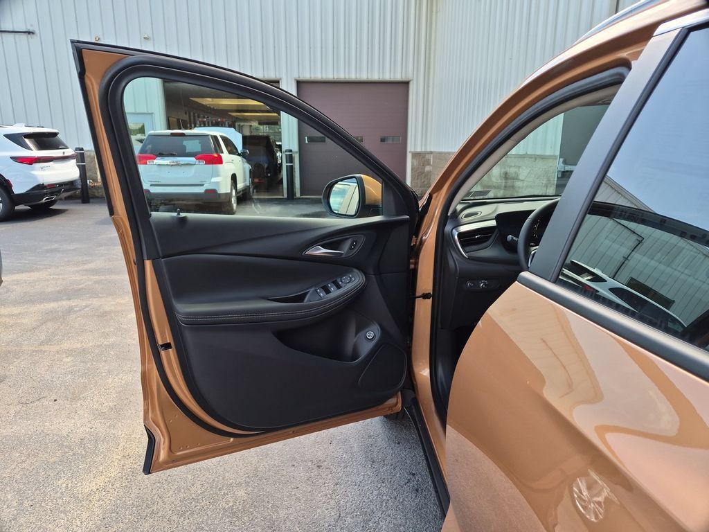 New 2026 Buick Encore GX Preferred w/ Comfort Package AWD/4WD image 15