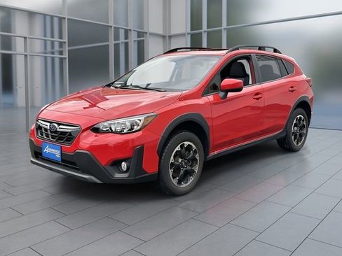 Used 2023 Subaru Crosstrek 2.0i Premium image 8