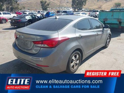 Used 2014 Hyundai Elantra SE image 7