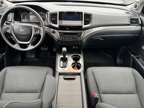 Used 2018 Honda Ridgeline Sport image 16