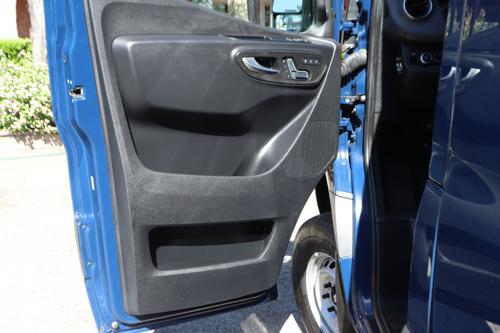 Used 2025 Mercedes-Benz Sprinter 2500 image 20