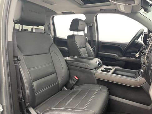 Used 2017 GMC Sierra 1500 Denali w/ Denali Ultimate Package AWD/4WD image 33