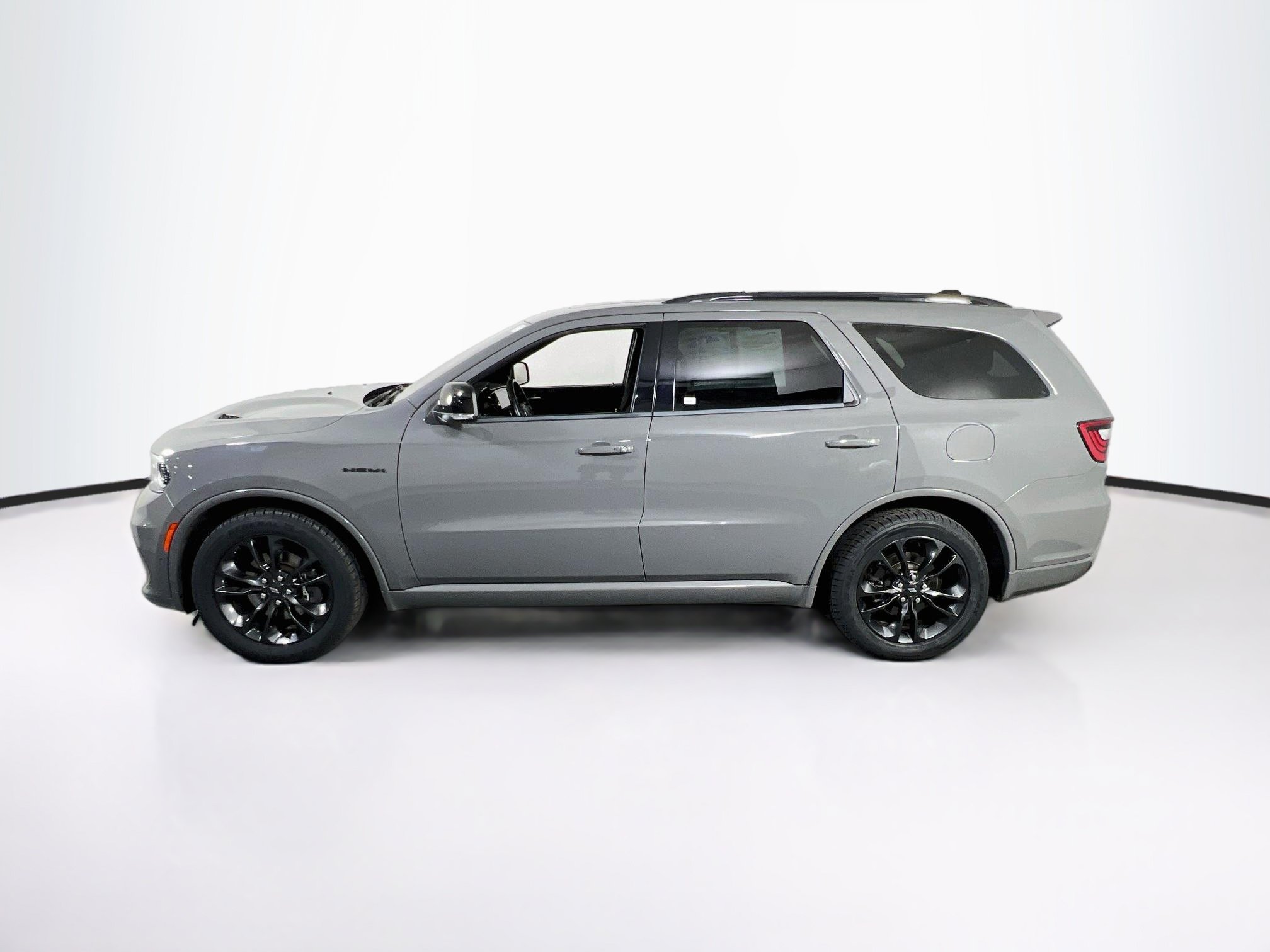 Used 2023 Dodge Durango R/T AWD/4WD image 8