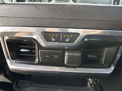 Used 2021 GMC Sierra 2500 SLT w/ SLT Premium Package image 15