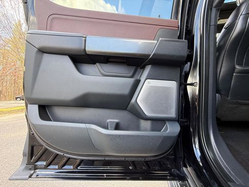 Used 2021 Ford F150 Lariat w/ Equipment Group 502A High AWD/4WD image 28