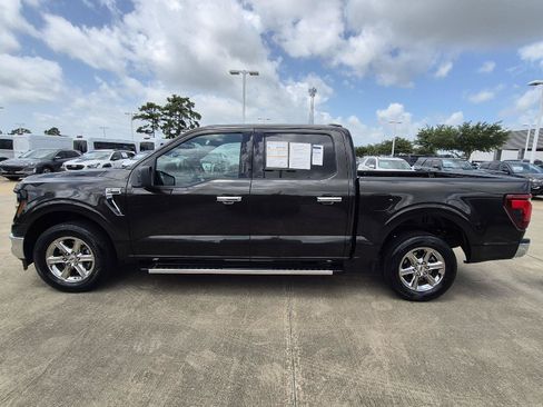Certified 2024 Ford F150 XLT w/ Mobile Office Package RWD image 15