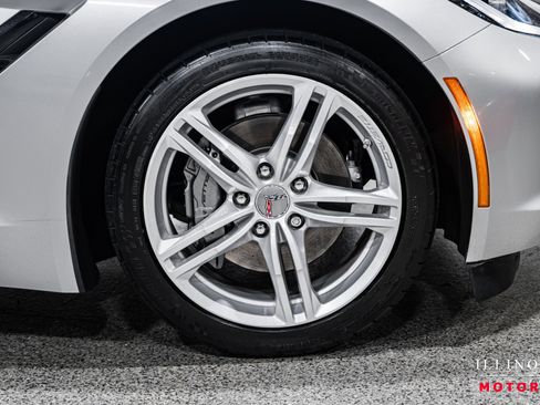 Used 2016 Chevrolet Corvette Stingray Coupe w/ Battery Protection Package image 13