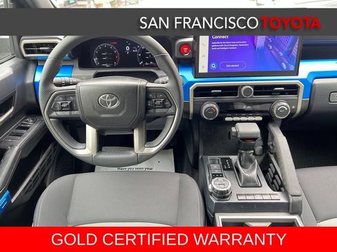 Certified 2025 Toyota Tacoma TRD Off-Road AWD/4WD image 29