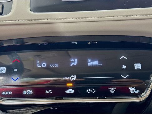 Used 2016 Honda HR-V EX image 18