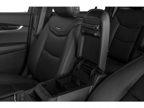 Used 2020 Cadillac XT6 Premium Luxury FWD image 17