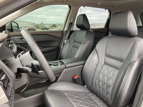 Used 2023 Nissan Rogue Platinum w/ Platinum Premium Package image 13