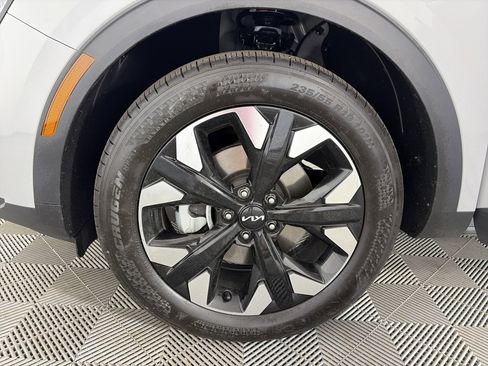 Certified 2024 Kia Sportage X-Line w/ X-Line Premium Package AWD/4WD image 13