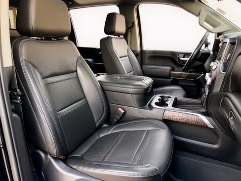 Used 2020 GMC Sierra 2500 Denali w/ Denali Ultimate Package AWD/4WD image 29