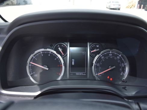 Used 2022 Toyota 4Runner TRD Off-Road Premium image 17