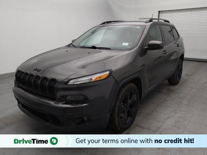 Used 2018 Jeep Cherokee Latitude w/ Altitude Package