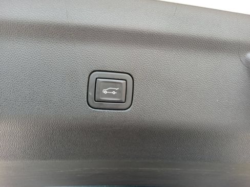Certified 2024 Cadillac Escalade Sport Platinum AWD/4WD image 29