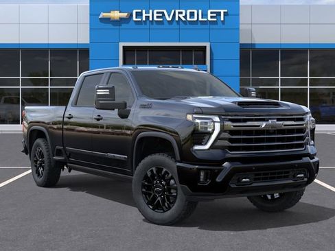 New 2026 Chevrolet Silverado 2500 High Country w/ Midnight Edition AWD/4WD image 7