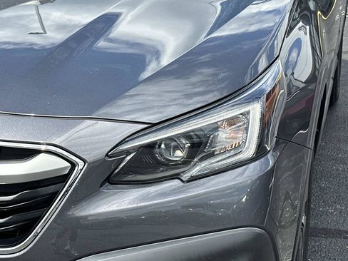 Used 2022 Subaru Outback Premium AWD/4WD image 8