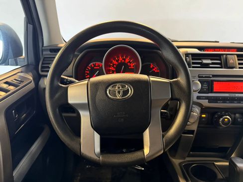 Used 2010 Toyota 4Runner Limited AWD/4WD image 11