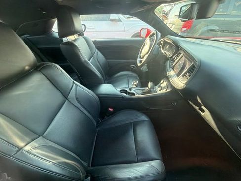 Used 2023 Dodge Challenger SXT w/ Plus Package RWD image 4