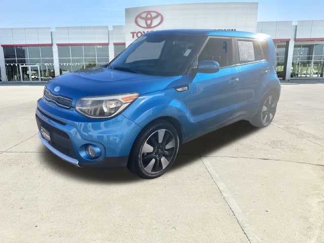Used 2018 Kia Soul + FWD image 7