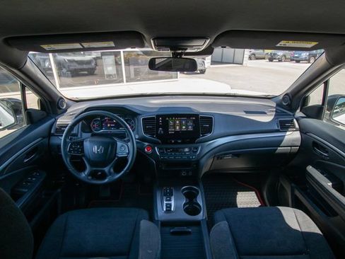 Used 2022 Honda Pilot Sport image 22