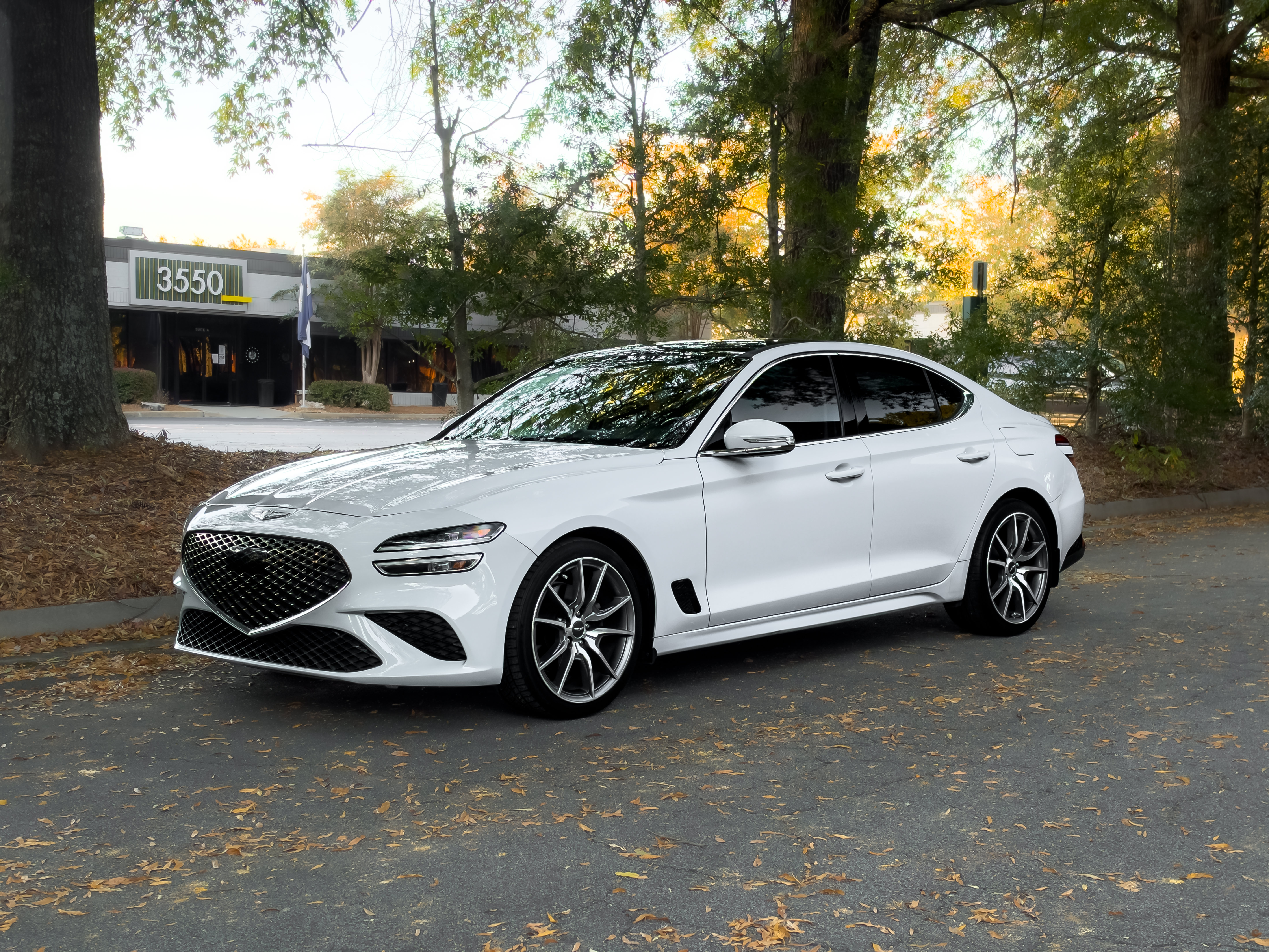 Used 2022 Genesis G70 2.0T w/ Prestige Package RWD image 50