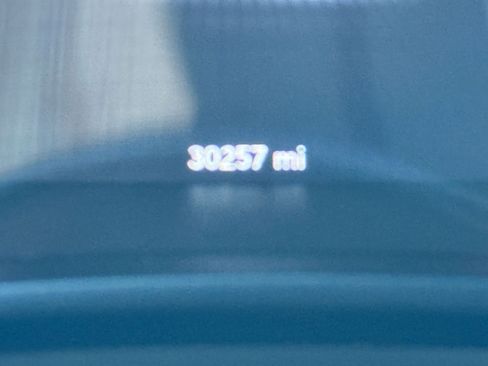 Used 2023 Dodge Challenger GT image 9