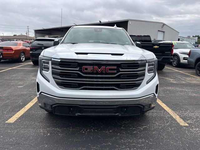 Used 2026 GMC Sierra 1500 SLT AWD/4WD image 18